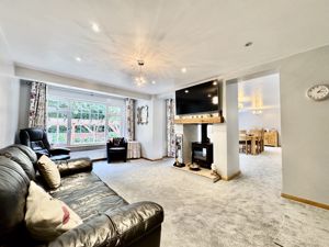 Photo 19- click for photo gallery